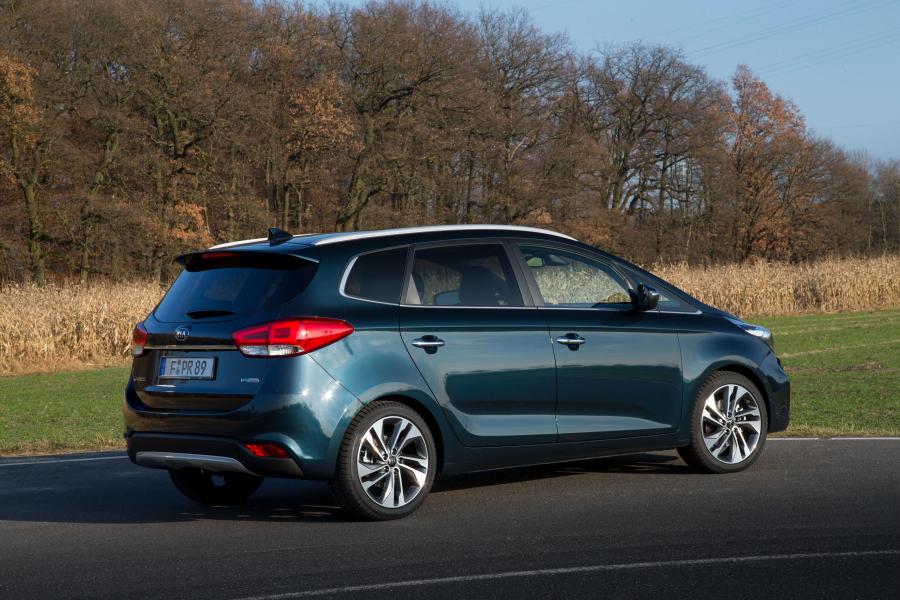  Kia Carens EcoDynamics 2016 года  (WW) (фото 5 из 27)